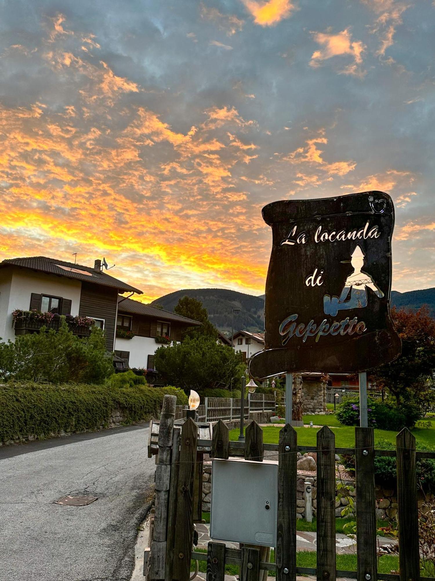 La Locanda Di Geppetto Bedollo ภายนอก รูปภาพ