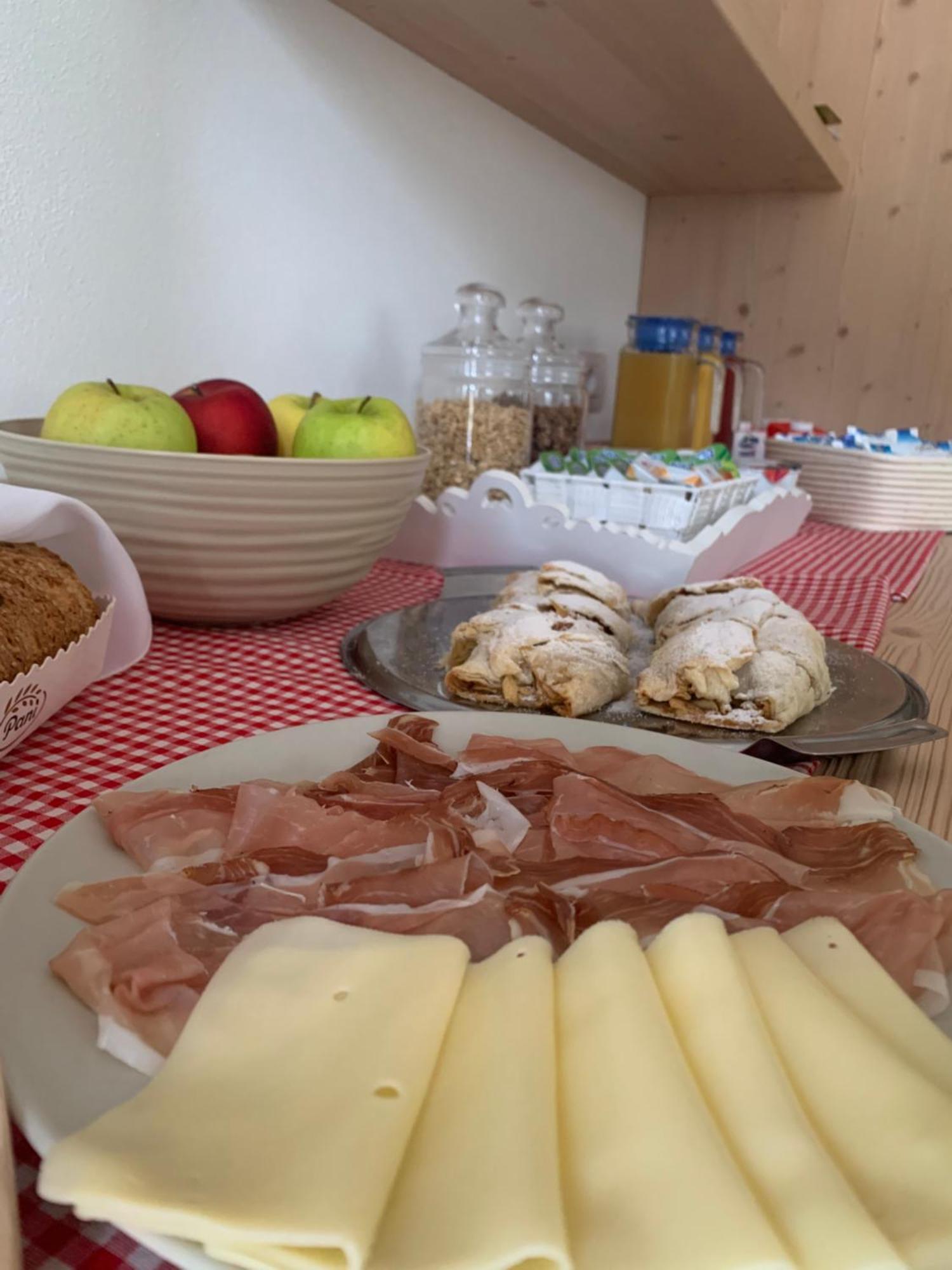 La Locanda Di Geppetto Bedollo ภายนอก รูปภาพ